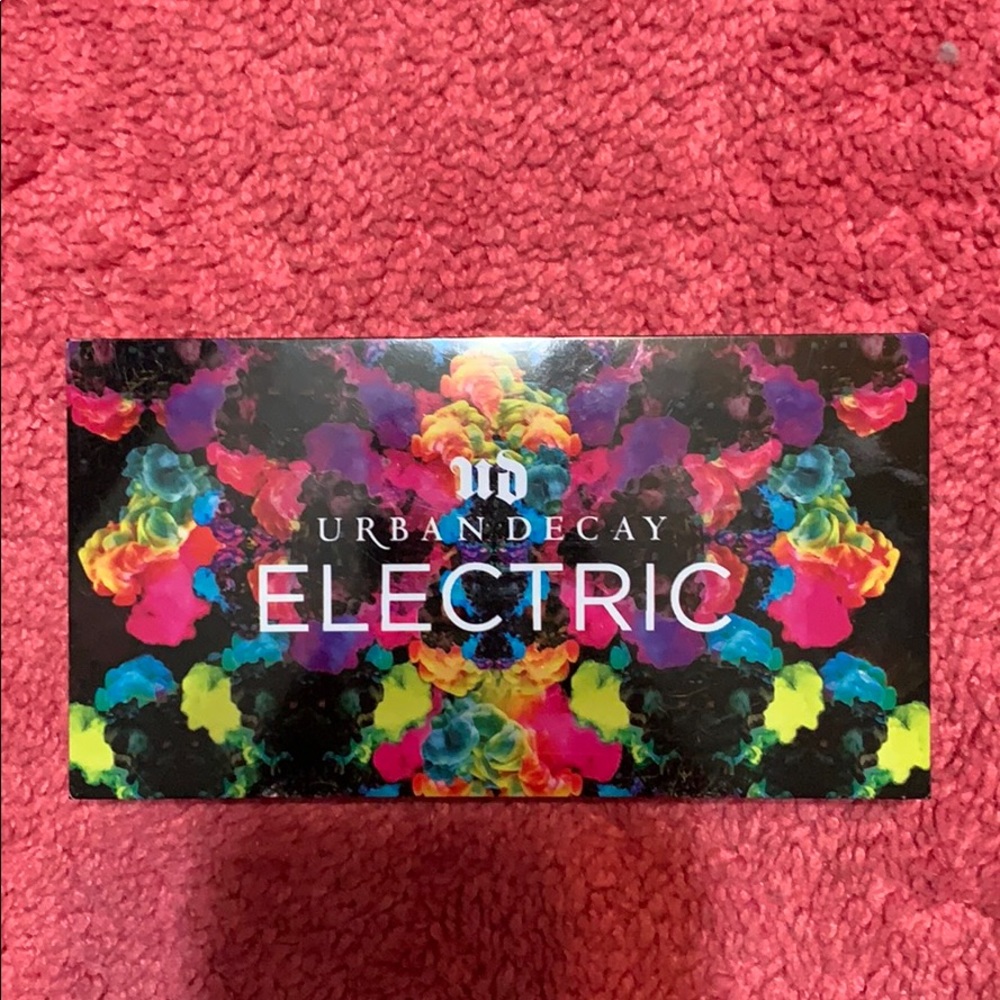 URBAN DECAY ELECTRIC EYESHADOW PALLATTE